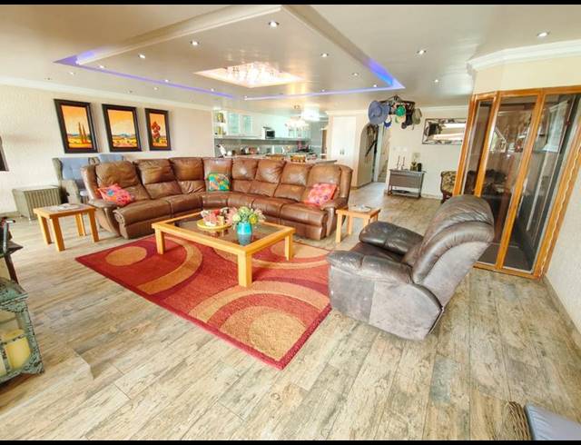 4 BEDROOM HOUSE FOR SALE IN VAAL MARINA